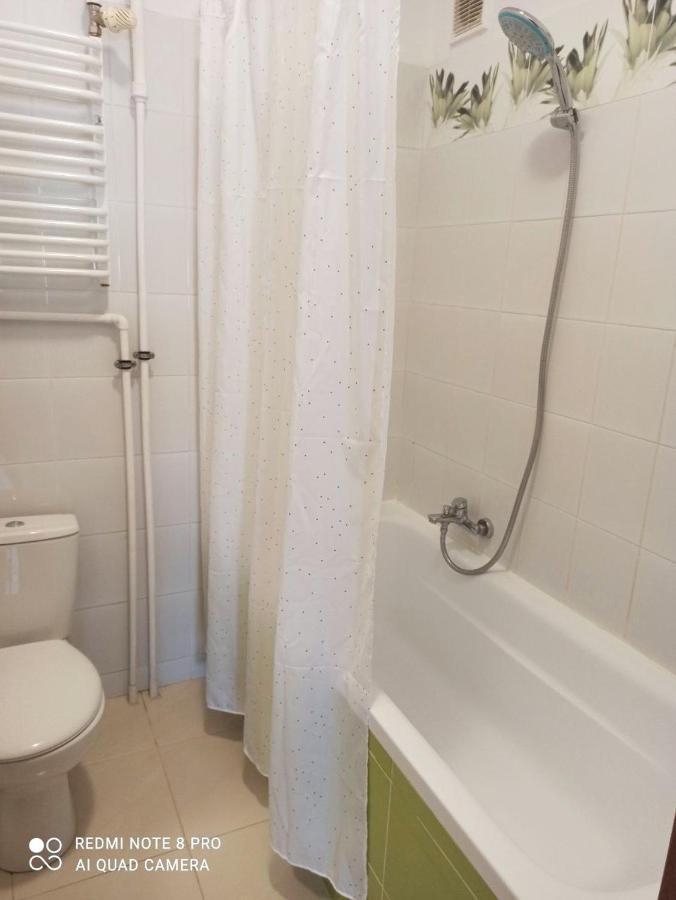 Comfortable And Quiet Flat In