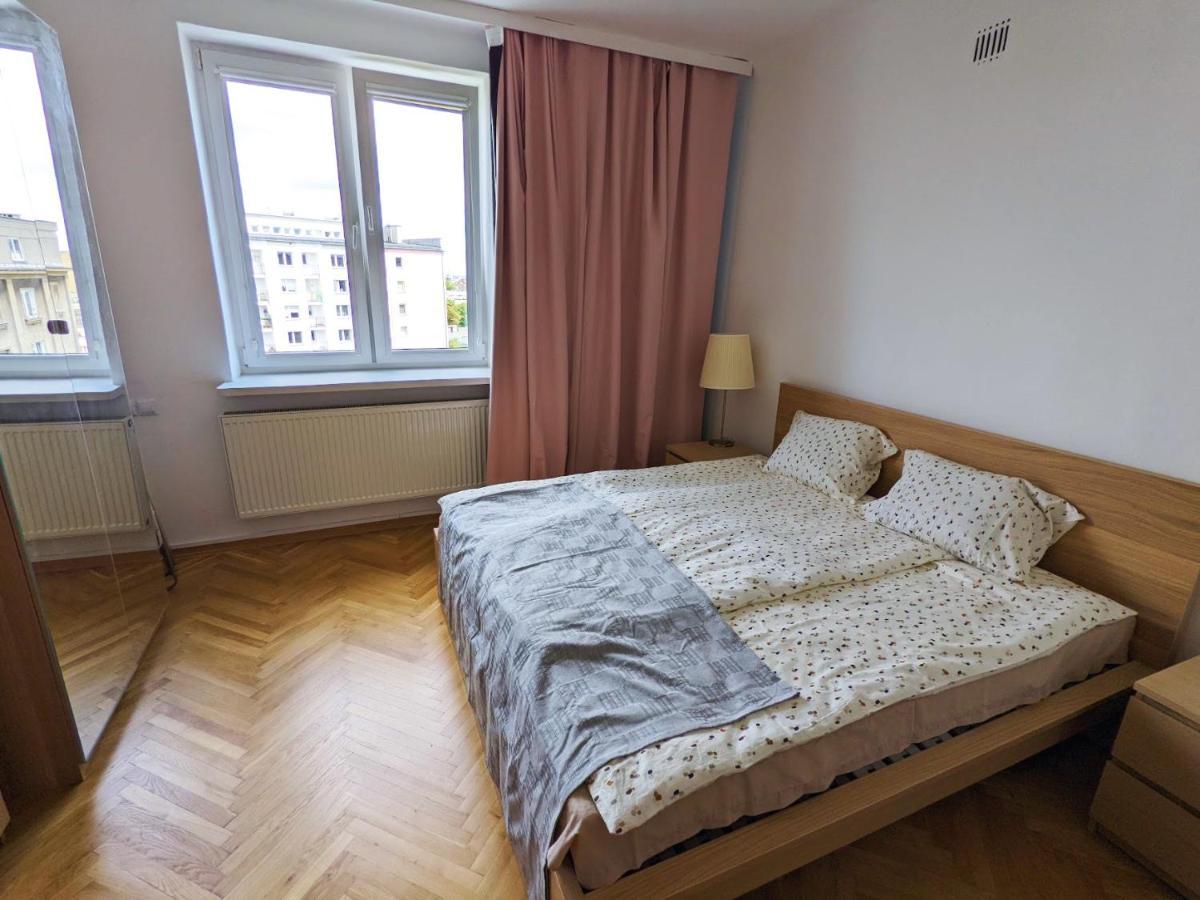 Comfortable And Quiet Flat In * Варшава